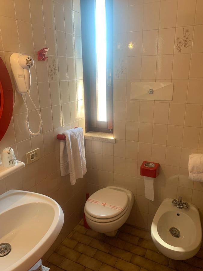 Hotel Santa Maria - Bardolino Town Center Εξωτερικό φωτογραφία