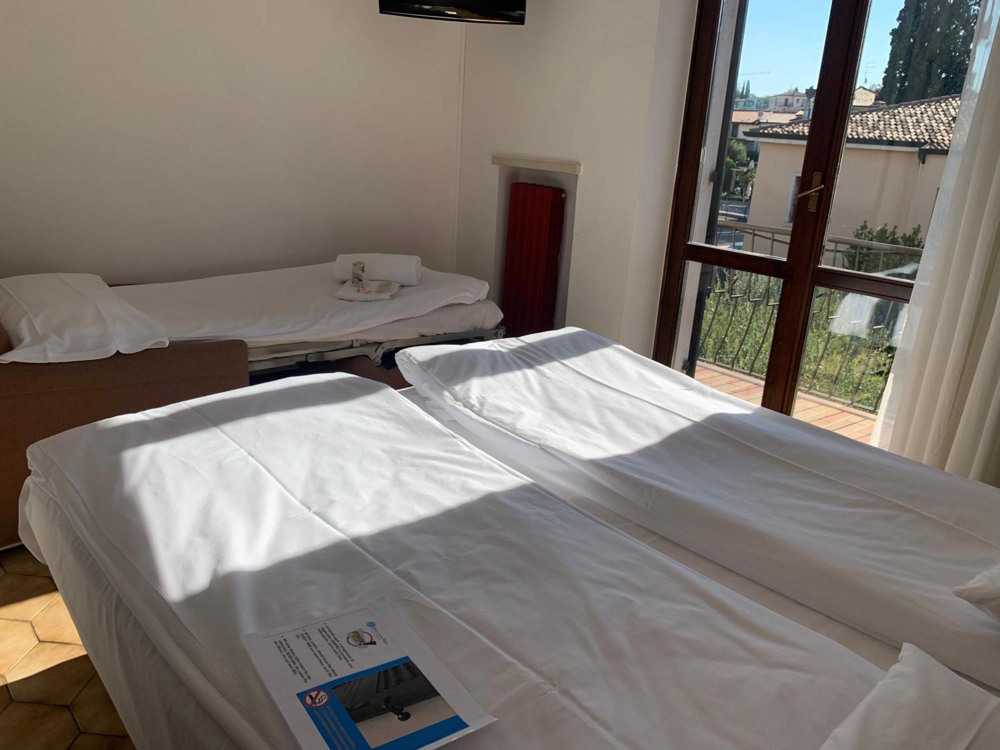 Hotel Santa Maria - Bardolino Town Center Εξωτερικό φωτογραφία