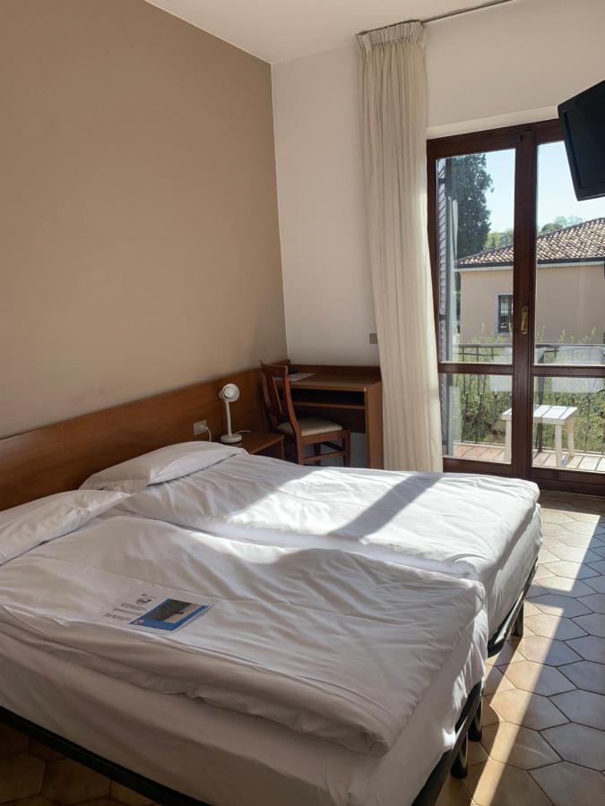 Hotel Santa Maria - Bardolino Town Center Εξωτερικό φωτογραφία