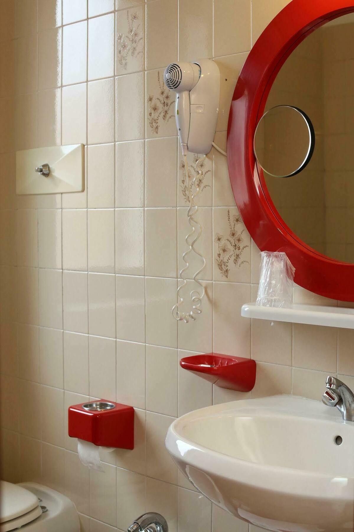 Hotel Santa Maria - Bardolino Town Center Εξωτερικό φωτογραφία