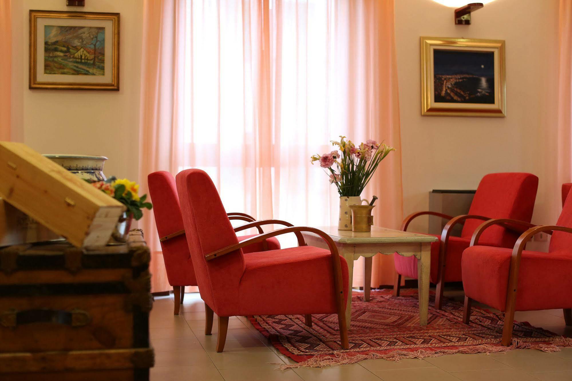 Hotel Santa Maria - Bardolino Town Center Εξωτερικό φωτογραφία